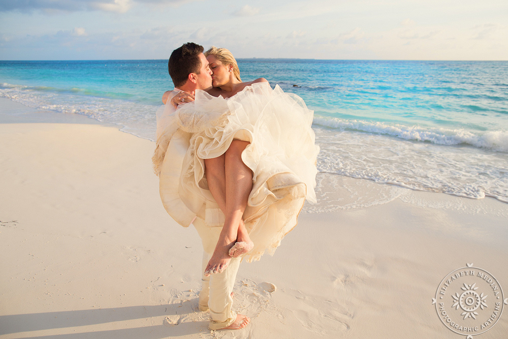 cancun_trash the dress photos elizabeth medina 020 Trash the Dress and Wedding Photography, Beach Palace Cancun Mexico