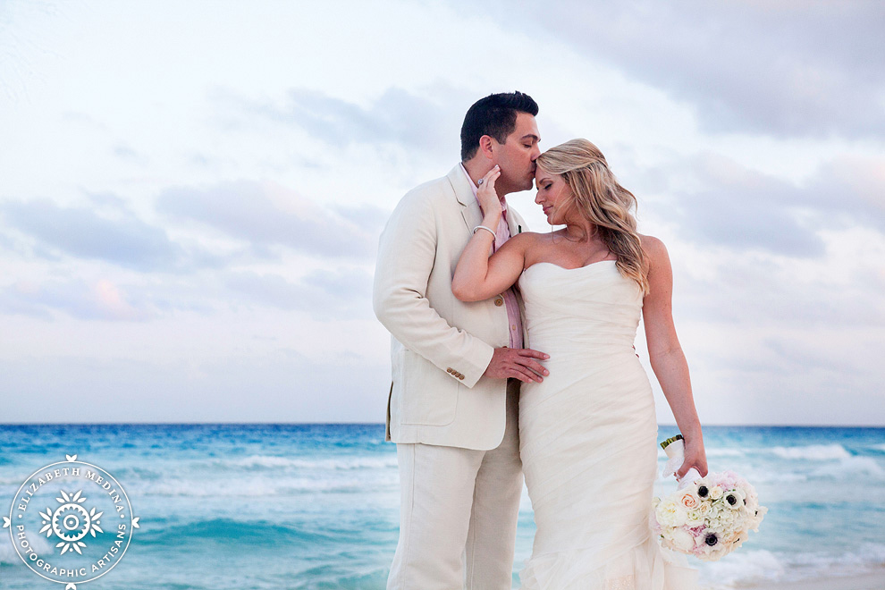 cancun_wedding_photography_beach_palace_elizabeth_medina_012 Destination Wedding Photography, Beach Palace Cancun Lindsey and Angelo 03 08 2014