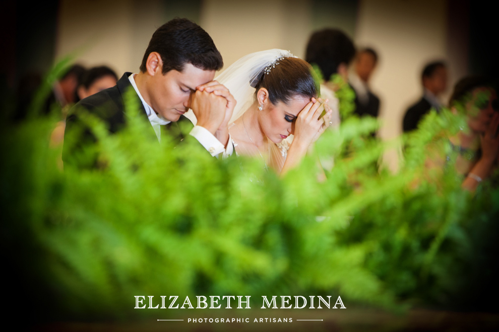  elizabeth_medina_merida_photographer_813_021 Lula and Daniel, Hacienda San Diego Cutz Wedding  