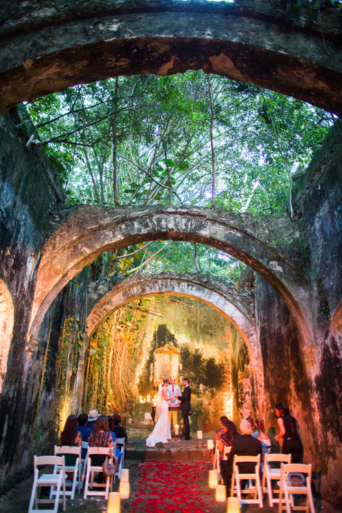 ruin chapel candlelight ceremony hacienda Uayamon uayamon_hacienda_wedding_ 13 Hacienda Uayamón destination wedding photographer, Campeche, Mexicoruin chapel candlelight ceremony hacienda Uayamon  