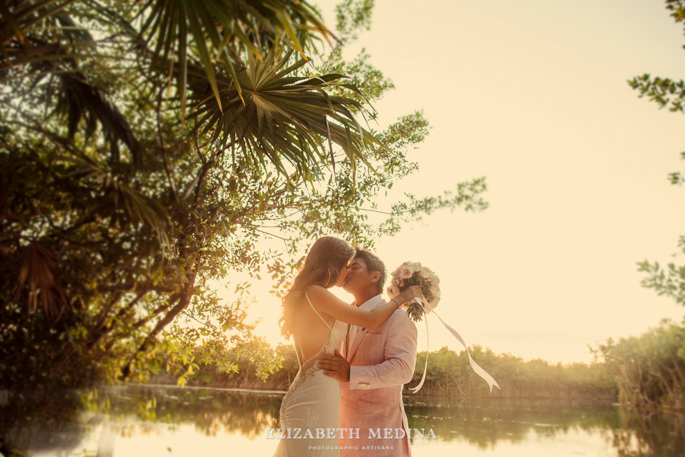  elizabeth medina banyan tree wedding033 Photographer Banyan Tree Mayakoba, Destination Wedding  