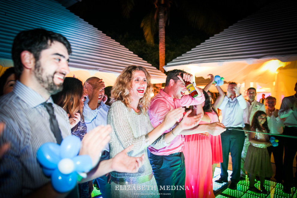  elizabeth medina banyan tree wedding083 Photographer Banyan Tree Mayakoba, Destination Wedding  