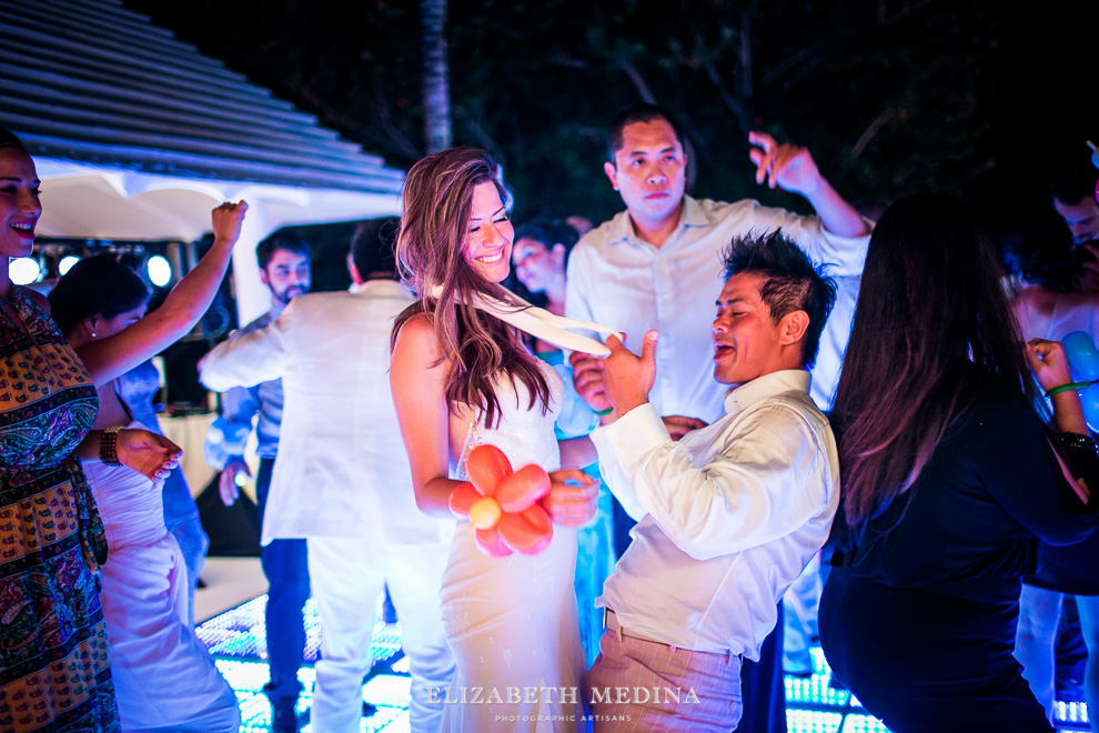  elizabeth medina banyan tree wedding086 Photographer Banyan Tree Mayakoba, Destination Wedding  