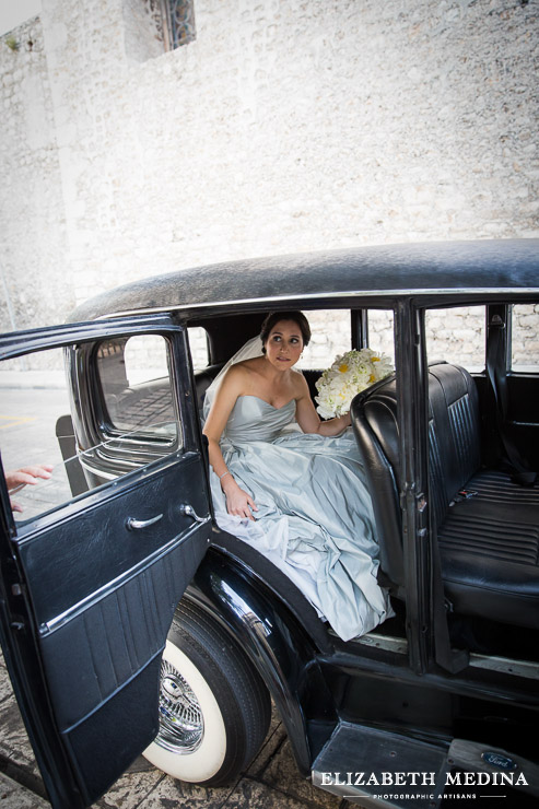  merida yucatan destination wedding photographer elizabeth medina 856 107 Elegant Merida Wedding, Lizbeth and Massimiliano, Hacienda San Diego Cutz Wedding  