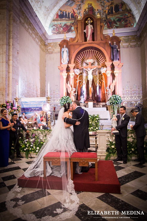  merida yucatan destination wedding photographer elizabeth medina 856 118 Elegant Merida Wedding, Lizbeth and Massimiliano, Hacienda San Diego Cutz Wedding  