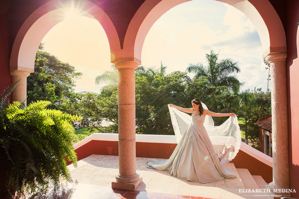  merida yucatan destination wedding photographer elizabeth medina 856 144 Elegant Merida Wedding, Lizbeth and Massimiliano, Hacienda San Diego Cutz Wedding  