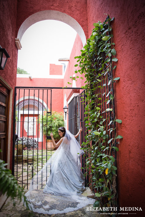  merida yucatan destination wedding photographer elizabeth medina 856 145 Elegant Merida Wedding, Lizbeth and Massimiliano, Hacienda San Diego Cutz Wedding  