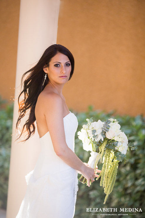 Beautiful bride, boho chic, beach wedding, Mexico.Elizabeth Medina Photography playa del carmen wedding elizabeth medina banyan tree mayakoba_016 Banyan Tree Mayakoba Wedding, Elizabeth Medina Photography 
 