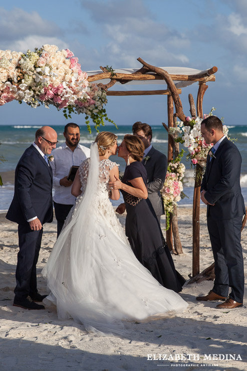  Rosewood Mayakoba weddings mexico 143 Rosewood Mayakoba Wedding photographer Elizabeth Medina  