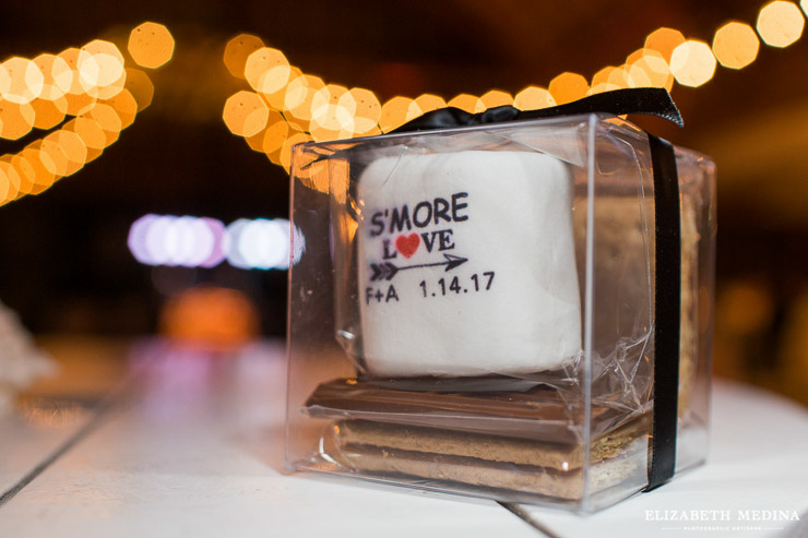 s´more wedding favors Rosewood Mayakoba weddings mexico 184 Rosewood Mayakoba Wedding photographer Elizabeth Medina  