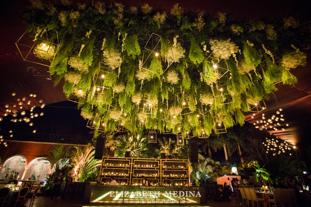 wedding receptionc hanging decor hacienda Merida elizabeth medina wedding photographer_5103 Hacienda San Diego Cutz, Andrea and Diego’s Amazing Wedding Celebrationwedding receptionc hanging decor hacienda Merida  