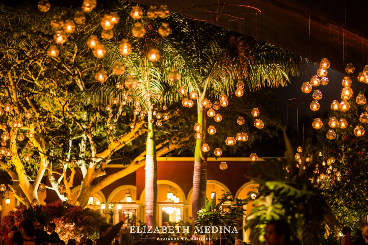 San Diego Cutz night lighting elizabeth medina wedding photographer_5106 Hacienda San Diego Cutz, Andrea and Diego’s Amazing Wedding CelebrationSan Diego Cutz night lighting   