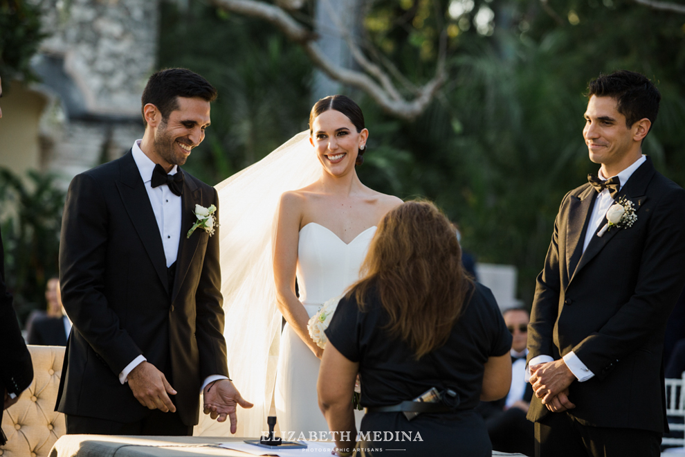  merida wedding photography elizabeth medina 75 Perfect  Outdoor Wedding Ceremony in a Historic Wedding Venue, Domitza and Gerardo  