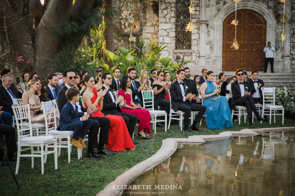  merida wedding photography elizabeth medina 86 Perfect  Outdoor Wedding Ceremony in a Historic Wedding Venue, Domitza and Gerardo  