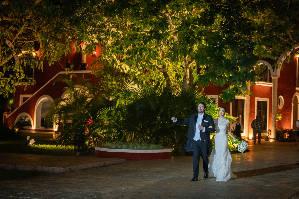  elizabethmedina_mexico_wedding_photographer_0122 Wedding Photography, Merida Hacienda Inspo  